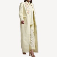 Linen Rose – عباية بليزر لينن أصفر