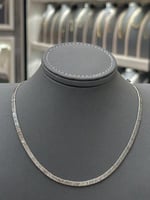 عقد الحرير ذهب ابيض 18k