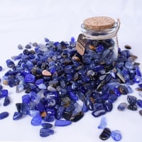 حجر كريستال لون كحلي مقاس 7-9 ملم وزن 100 غ