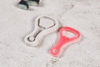 قالب سيليكون شكل فتاحة زجاجات