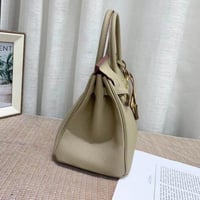 شنطة نسائية