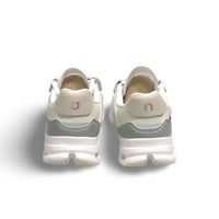 حذاء اون راننج on running cloud rift