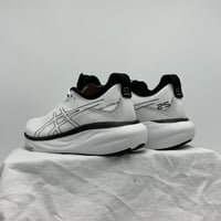 حذاء اسيكس Nimbus 25