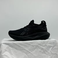 حذاء اسيكس Nimbus 25