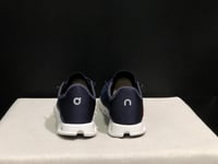 حذاء اون راننج on running cloud 5