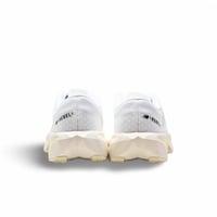 نيو بالانس Fuel cell