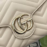 شنطة نسائية