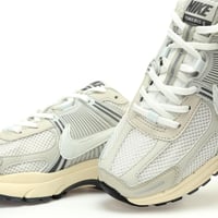 حذاء نايك زوم فوميرو Nike Vomero 5