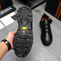 حذاء رجالي زينيا تربيل ستيتش مونتي جلد أسود