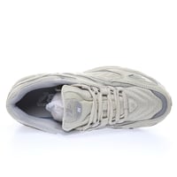 نيو بالانس 720