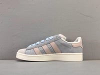 حذاء سنيكرز كامبوس