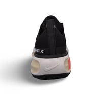 حذاء نايك زوم اكس Nike zoom x