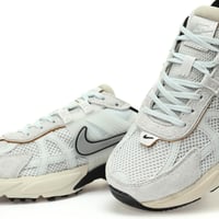 حذاء نايك V2K RUN