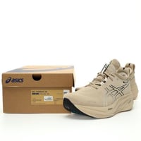 حذاء اسيكس Nimbus26