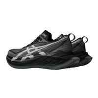 حذاء اسيكس Superblast2