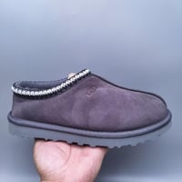 سليبر UGG شتوي لاللون رمادي