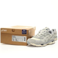 أسكس GEL-NYC رجالي – رمادي فاتح / أوف وايت