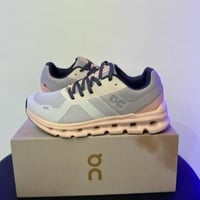 حذاء اون راننج كلاود on running