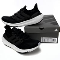 حذاء الترا بوست 23