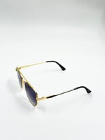 نظارة برادا