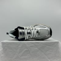 نيو بالانس 530