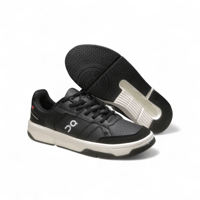 حذاء اون راننج روجر كلوبهاوس أسود وأبيض on running...