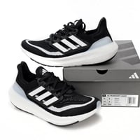 حذاء الترا بوست 23