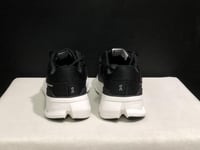 حذاء اون راننج on running cloudrunner2