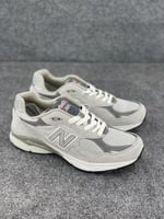 نيو بالانس 990