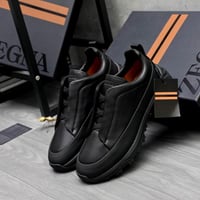 حذاء رجالي زينيا تربيل ستيتش مونتي جلد أسود