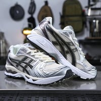 حذاء اسيكس جل كيانو GEL-Kayano 14 للجنسين