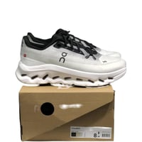 حذاء اون راننج on running cloud tilt