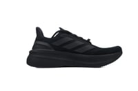 حذاء الترا بوست 5