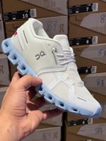 حذاء اون راننج كلاود