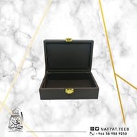 صندوق فاخر مبطن بالجلد الإيطالي ومغطى بالجلد المطر...