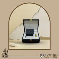 صندوق(ربع توله+أوقية) فاخر من الجلد الشامواه ومبطن...