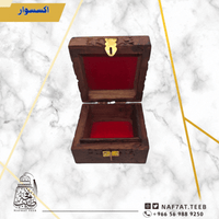 صندوق خشبي هندي منقوش مبطن بالمخمل
