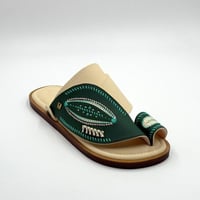 حذاء لون اخضر مطرز صوف كتان