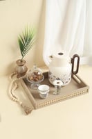 صينية تقديم