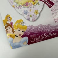 بلون الاميرات مع ستيكرز و نفخ