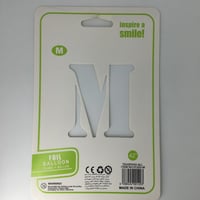 بلون حرف M مع نفخ