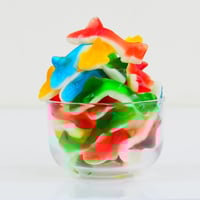 حلوى جيلي إسباني قرش صغير