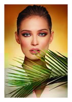 عدسات ديفا ملونة