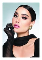 عدسات ديفا ملونة