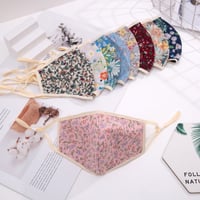 كمامة ورود أطراف بيج