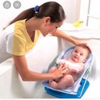 حوض استحمام الاطفال حديثي الولادة
