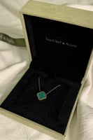 سلسال فان كليف الاخضر