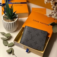 بوك لويس فتون