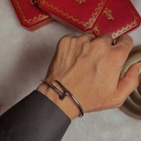 اسوارة حديد رجالية