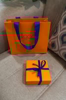 تعليقة سيارة بصورة مع كسرة العود